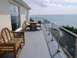 1st floor balcony facing the sea
